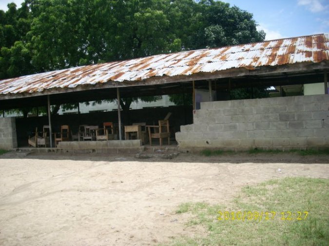 Walls Apart at Festac Grammar School Walls Apart at Festac Grammar School